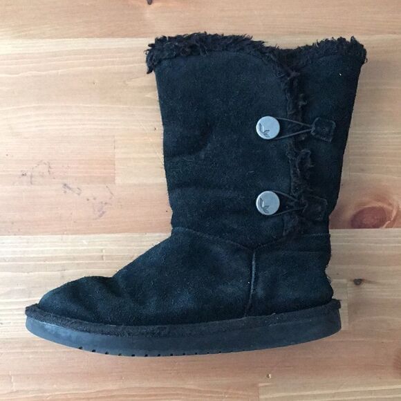 Koolaburra boots by Ugg black button up boots - Picture 4 of 10